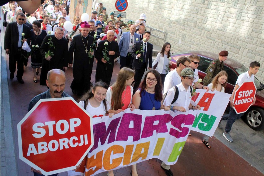 Przez Lublin przeszedł Marsz dla Życia i Rodziny [ZDJĘCIA, WIDEO]