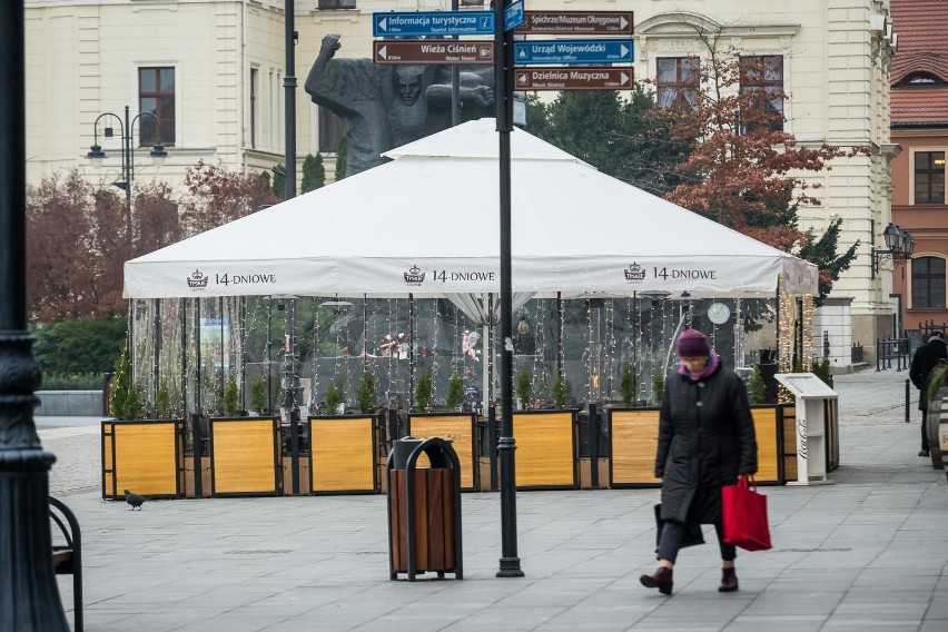 Zimowe ogródki to standard w wielu miastach - również w...