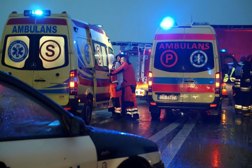 Śmiertelny wypadek na obwodnicy Słupska [zdjęcia, wideo]