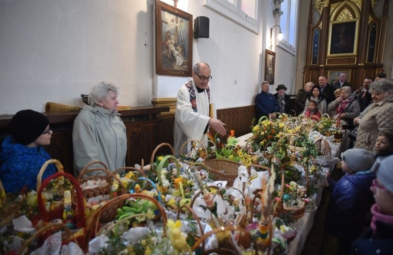 Święcenie pokarmów w kościołach