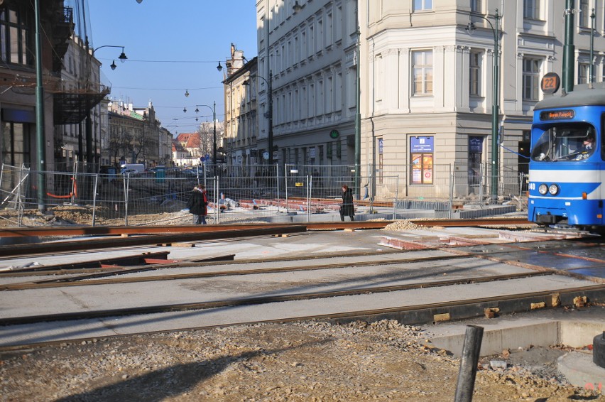 Kraków. Jest szansa, że w maju tramwaje wrócą na ulice Krakowską i Stradomską [ZDJĘCIA]