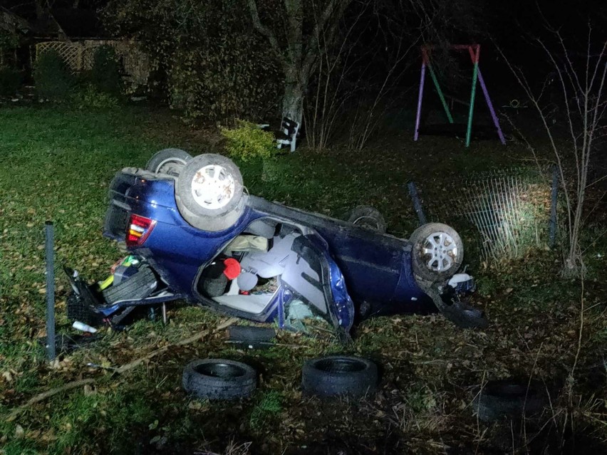 W Mościczkach zderzyły się dwa samochody osobowe