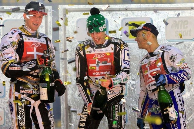 Mikkel Bech, Niels Kristian Iversen i Nicki Pedersen na podium w Toruniu.
