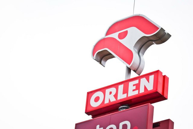 Orlen finalizuje zakup 63 stacji paliw na Węgrzech.