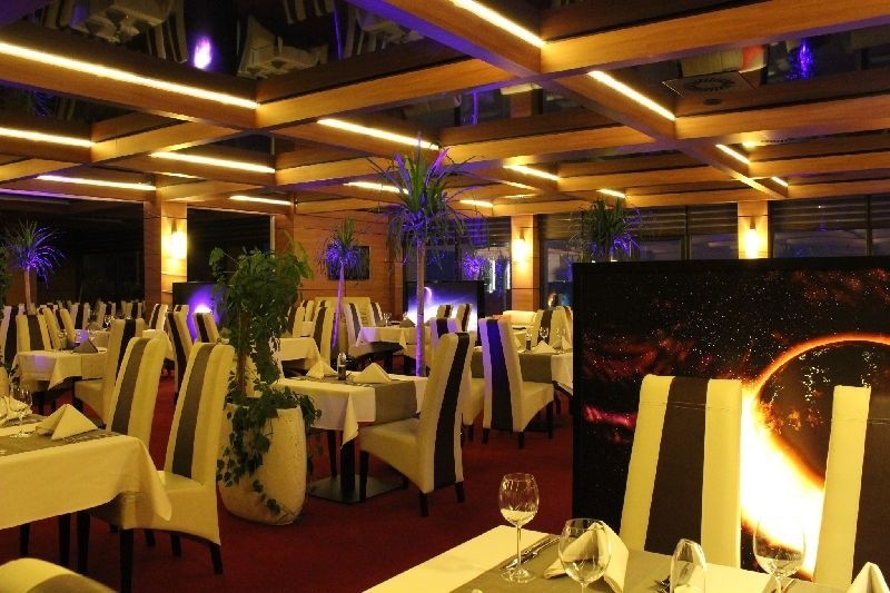 Space Odyssey Restaurant w Odyssey ClubHotel Welness & SPA