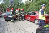 Wypadek w centrum. Wjechał "na zielonej strzałce", nie patrzył