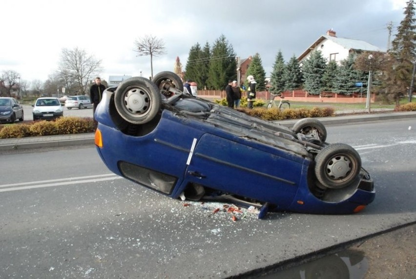 W czwartek na drodze wojewódzkiej nr 870 w Szówsku w...