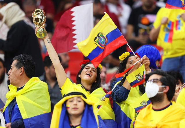 Mecz Katar - Ekwador. Ekwadorscy kibice domagali się piwa na stadionie.