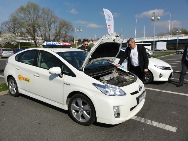 Taksówkarze z Rzeszowa chcą kupić od 50 do 100 samochodów z ekologicznym napędem.