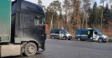 Transport granulatu na „podwójnym gazie”. Pijany kierowca ciężarówki zatrzymany na 74 w Świętokrzyskiem