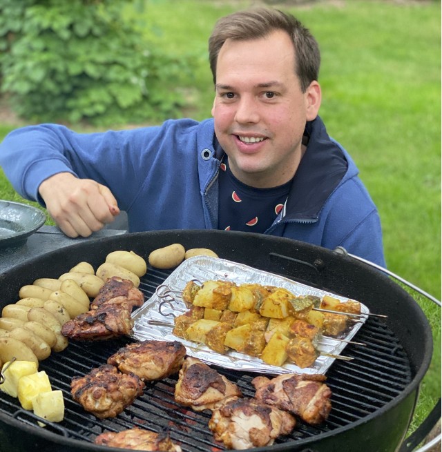 Jakub Kuroń: Są tacy, co grillują przez cały rok, ale dla przeciętnego Kowalskiego to właśnie majówka rozpoczyna ten sezon grillowania