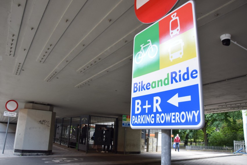 Parking Bike&Ride pod chorzowską estakadą