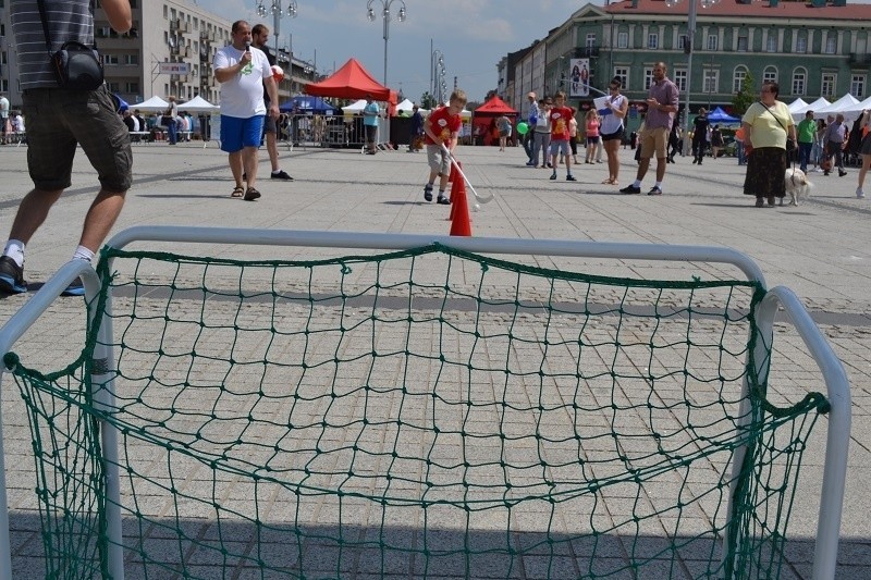 Częstochowa: Dzień Samorządu Terytorialnego. Jest Festiwal Nauki, pokazy i występy [ZDJĘCIA]