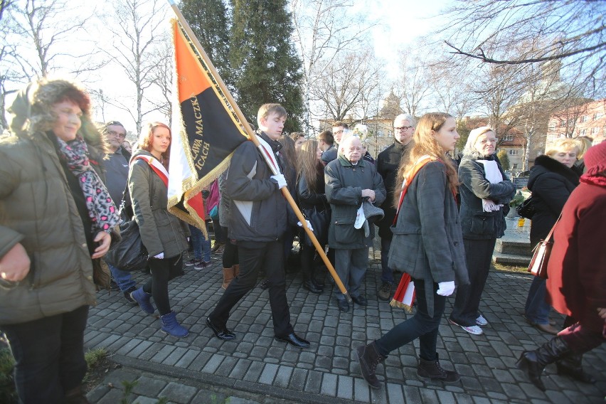 Uroczystości upamiętniające Zbyszka Cybulskiego na cmentarzu...