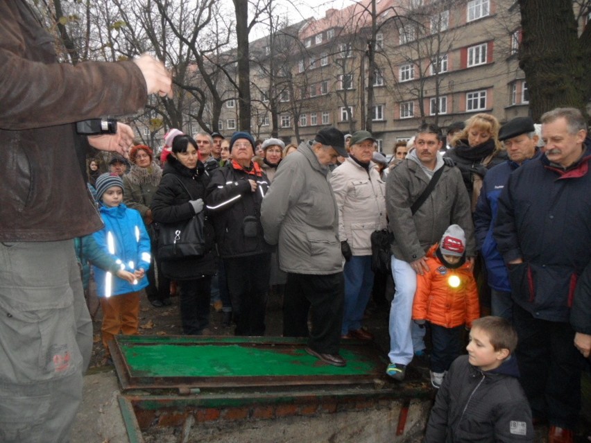 Otwarcie schronów na placu Akademickim Bytom