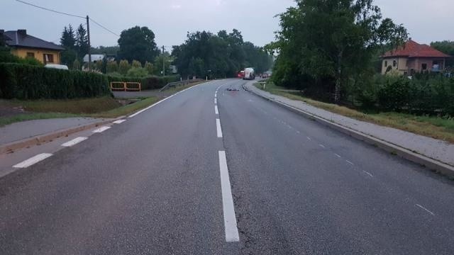 Tragedia w Pęchowie w powiecie sandomierskim. Nie żyje pasażer samochodu