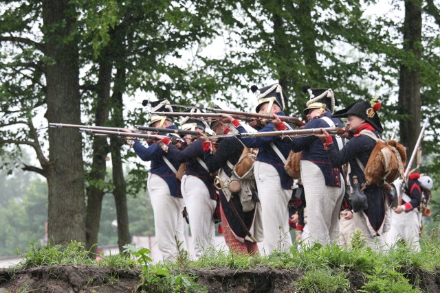 Oddział polski wchodzący w skład armii Napoleona - rekonstrukcja walk o Łupawę.