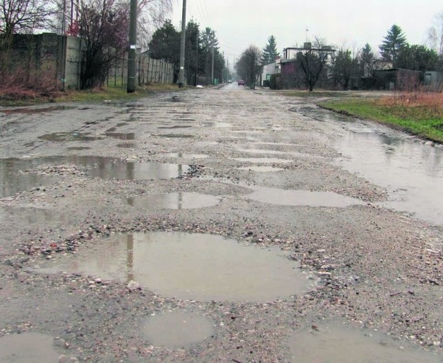 Ulica Potokowa faktycznie niedługo przypominać będzie... rwący potok.