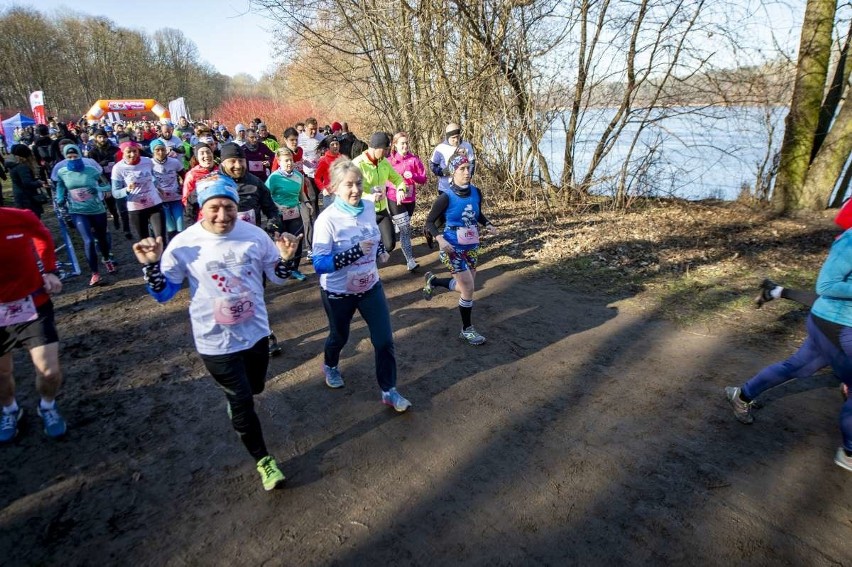 W sobotę przy wyjątkowo pięknej pogodzie nad jeziorem...