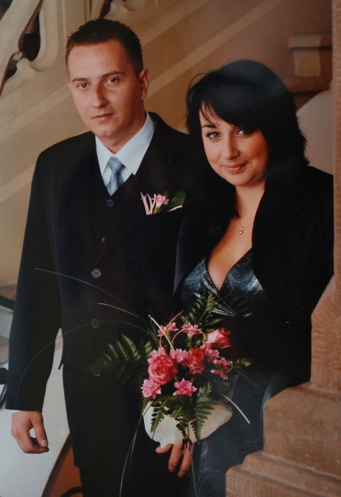 Katarzyna Komorowska-Sobina i Marcin Sobina pobrali się w październiku 2009 roku. Gotowość zawarcia małżeństwa zgłosili w Urzędzie Stanu Cywilnego w Rzeszowie 3 miesiące przed uroczystością.