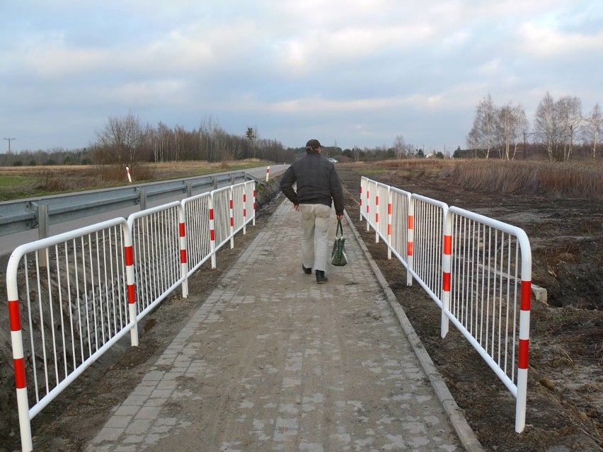 Nowy chodnik i ścieżka rowerowa na osiedlu Sobów w Tarnobrzegu