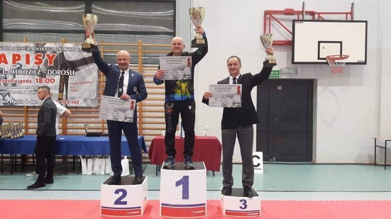 Ostrołęccy karatecy zdobyli siedem medali. Są najlepsi w Polsce [ZDJĘCIA]
