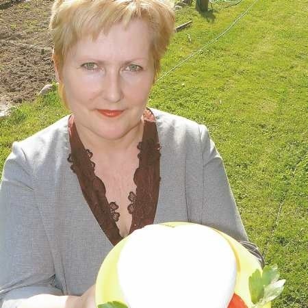 - Metoda prób i błędów sama się nauczyłam robić twaróg z koziego mleka - mówi Małgorzata Bielecka z Wysokiej pod Międzyrzeczem.