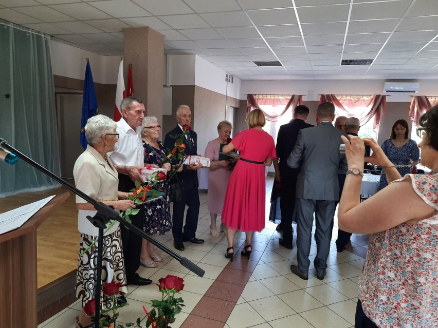 Złote Gody w Sypniewie. 21 par z gminy Sypniewo otrzymało Medal za Długoletnie Pożycie Małżeńskie. 21.07.2022