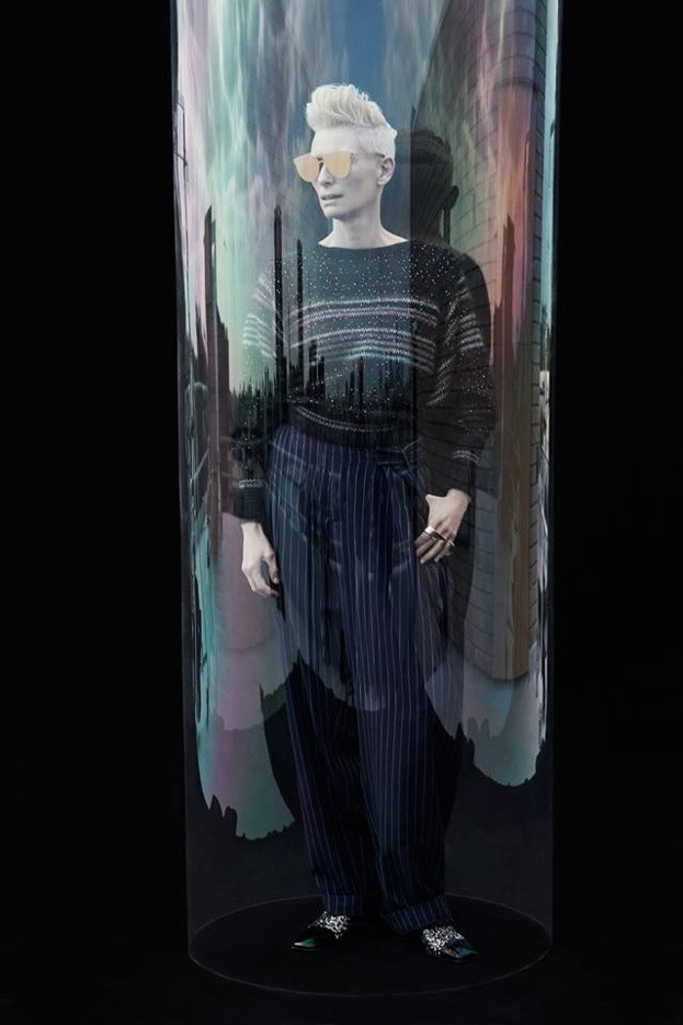 Tilda Swinton w ekscentrycznej sesji dla koreańskiego Vogue...