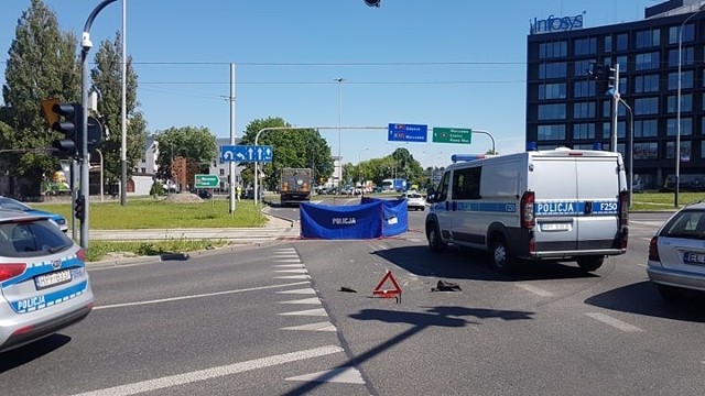 Śmiertelny wypadek na rondzie Solidarności w Łodzi