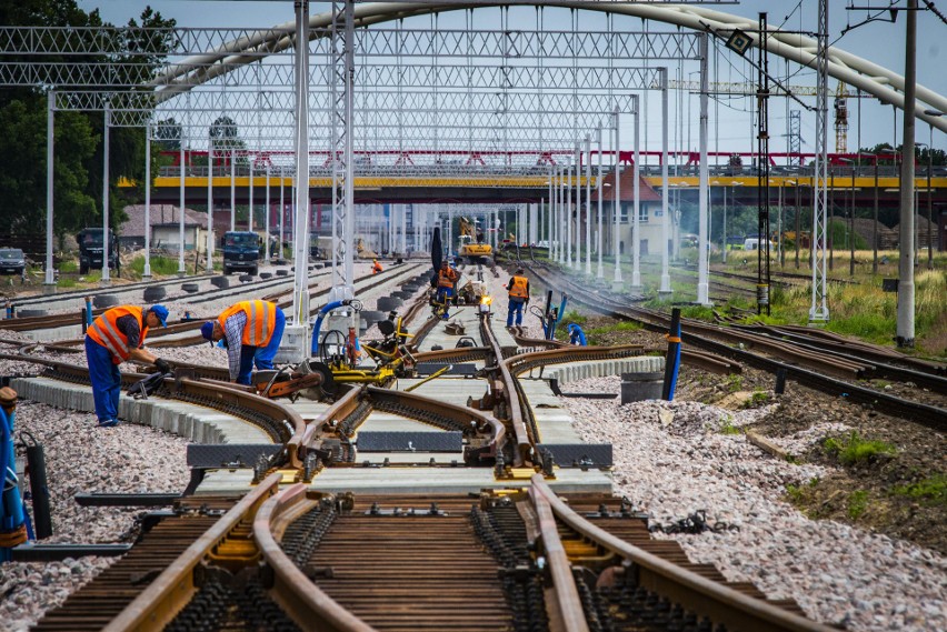 Zarząd PKP Polskie Linie Kolejowe S.A. ujawnił swoje...