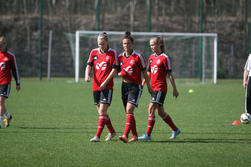 Trening reprezentacji Danii na boisku pocznym Zagłębia w...