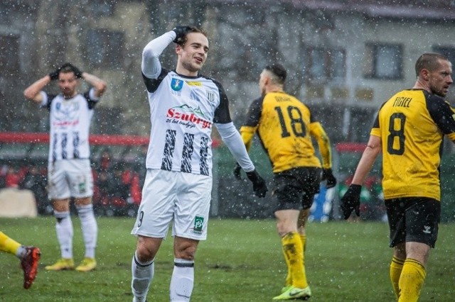 Sandecja Nowy Sącz zdobyła cenny punkt w meczu przeciwko GKS Katowice