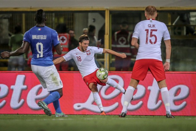 Włochy - Polska 1:1: Piotr Zieliński dał Polsce prowadzenie, a Jorginho wyrównał stan meczu strzałem z rzutu karnego