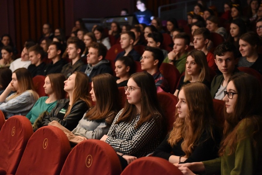 XXI Festiwal Form Kabaretowych Fafik pod hasłem elektronicznych gadżetów