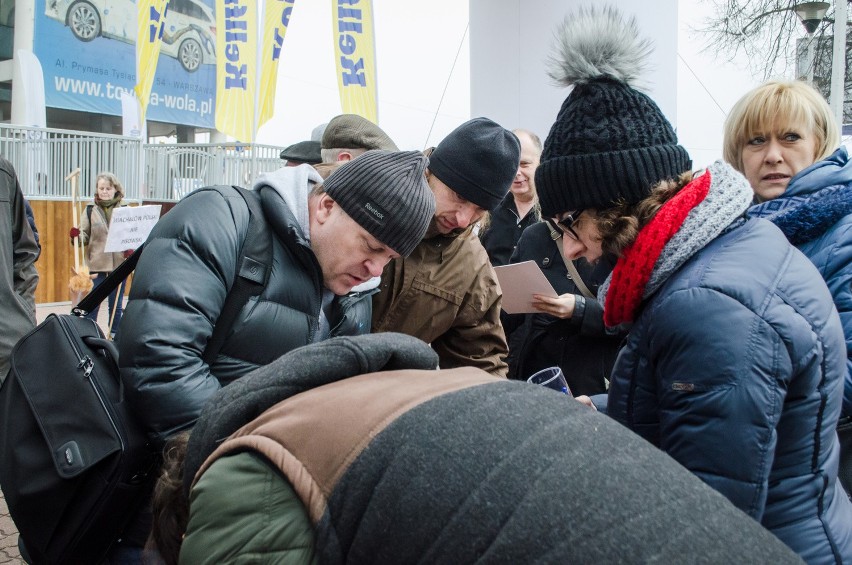 Manifestacja w obronie zwolnionych dyrektorów stadnin w...