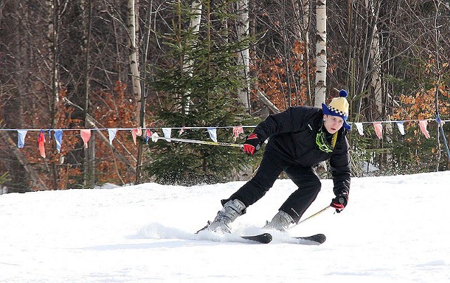 Na żużlowym torze 17-letni junior Łukasz Kaczmarek musi jeszcze sporo się uczyć. Za to na stoku radził sobie jak wytrawny narciarz!