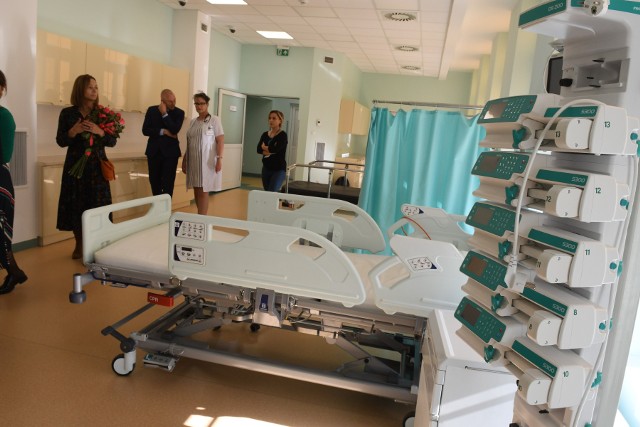 W szpitalu w Kostrzynie oficjalnie otwarto Oddział Intensywnej Opieki Medycznej.