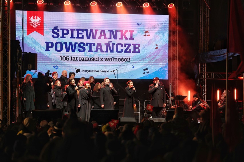 Śpiewanki Powstańcze w Poznaniu. Na scenie pojawiło się ok....