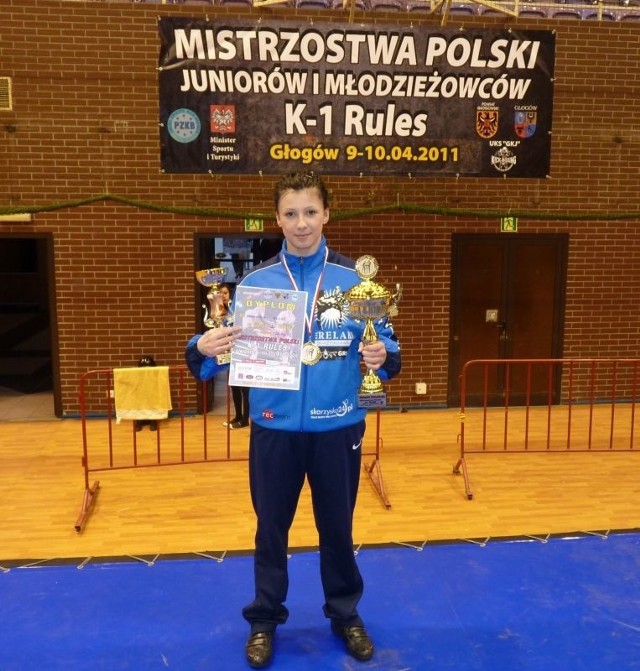 Angelika Kosut stanęła na najwyższym stopniu podium podczas Mistrzostw Polski K-1 Juniorów w Głogowie.