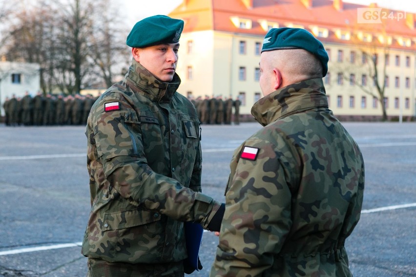 Szczecin. Pomógł schwytać nożownika w kinie. Szeregowy: Nie czuję się bohaterem [WIDEO, ZDJĘCIA]