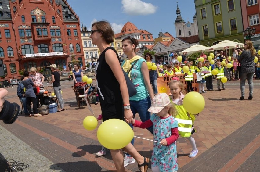 Ulicami Chojnic przeszedł Marsz Nadziei organizowany przez...