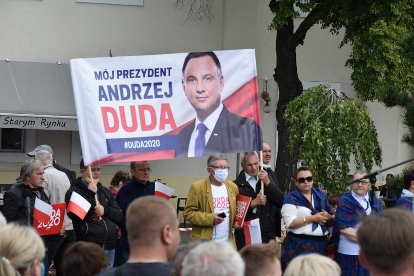 Wiec wyborczy Andrzeja Dudy w Wieluniu był nielegalnym zgromadzeniem? ZDJĘCIA, FILMY