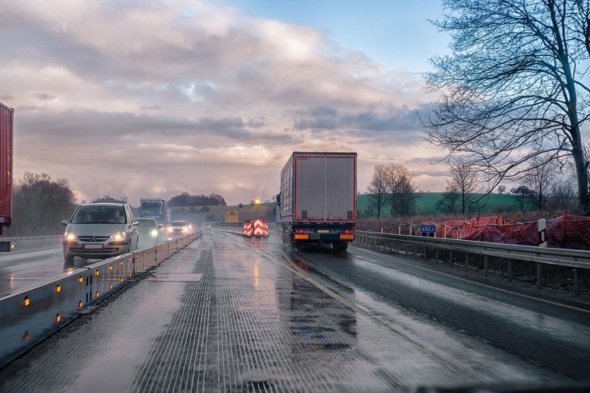 Kierowcy samochodów ciężarowych i ciągników siodłowych