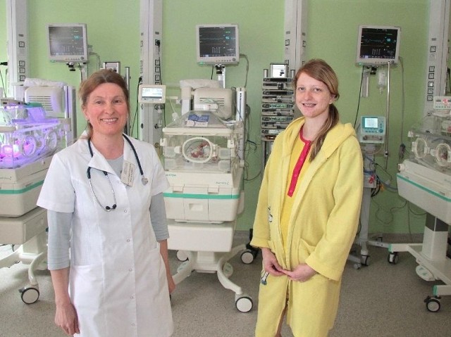 Trojaczki, które urodziły się  w Świętokrzyskim Centrum Matki i Noworodka w Kielcach w inkubatorach pod opieką doktor Jolanty Lenartowicz i mamy Dagmary Rutkowskiej.