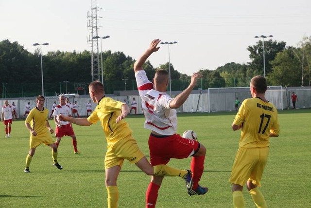 Łódzki Klub Sportowy pokonał w środowym sparingu Ceramikę Paradyż.