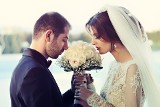 Ślub i wesele w środku tygodnia? W branży ślubnej powoli rodzi się nowy trend 