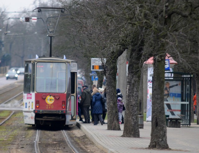 W taborze toruńskiego MZK nadal znajduje się 27 czerwonych tramwajów Konstal 805