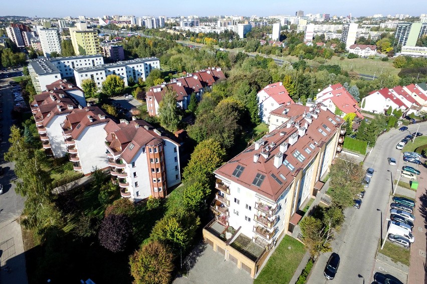 Lubelskie dzielnice jakich nie znacie. Czas na Czuby Południowe (ZDJĘCIA Z DRONA)