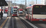 Gdańscy motorniczy i kierowca autobusu pomogli kilku osobom. "Trzeba tak postępować"